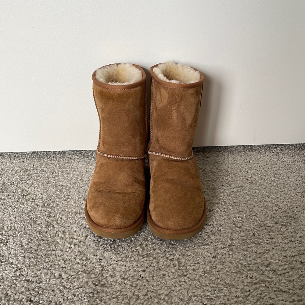 UGG Women's Classic Short Boots Chestnut 8